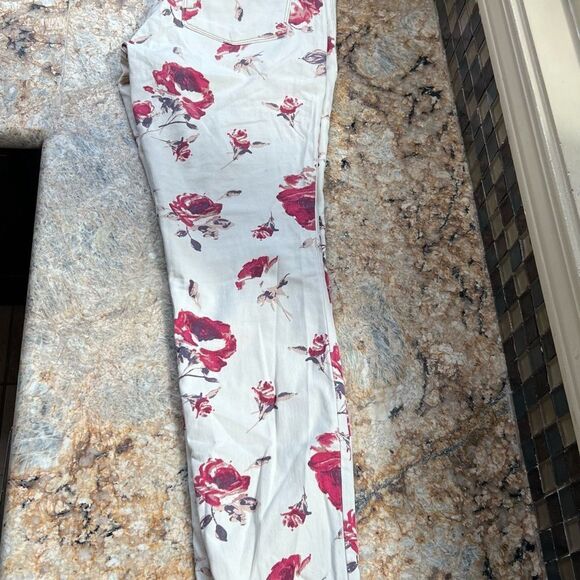 Free People Floral Women's Jeans - Picture 10 of 11